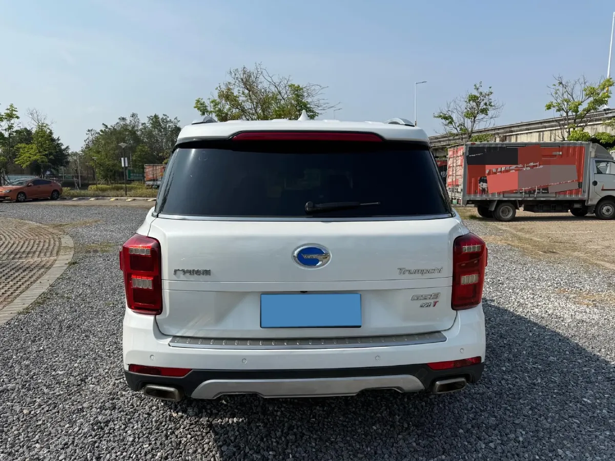 2017 GAC Trumpchi GS8 2.0T 201HP L4 6AT,autocango,china used car exporter,china ev exporter,chinese used car exporter,chinese used ev exporter