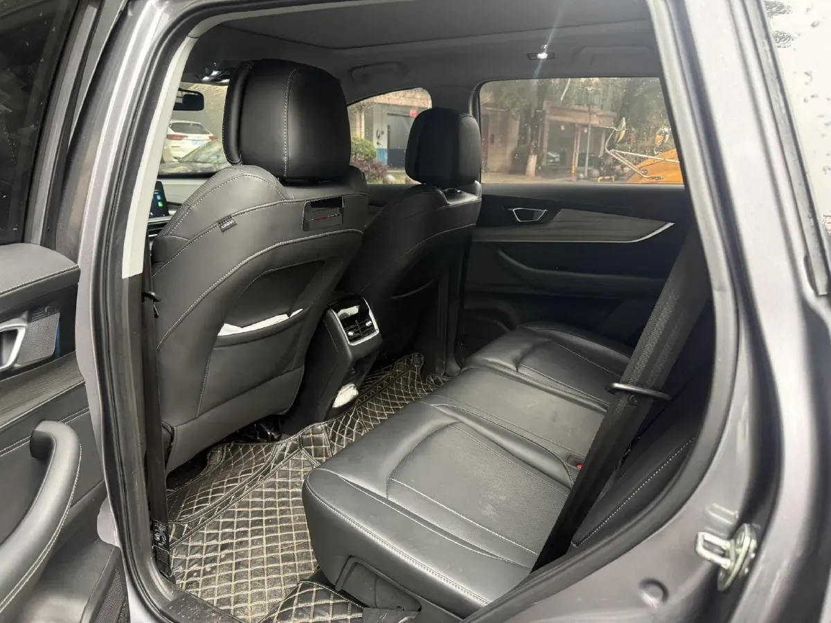 2023 Chery Tiggo 8 1.6T 197HP L4 7DCT,autocango,china used car exporter,china ev exporter,chinese used car exporter,chinese used ev exporter