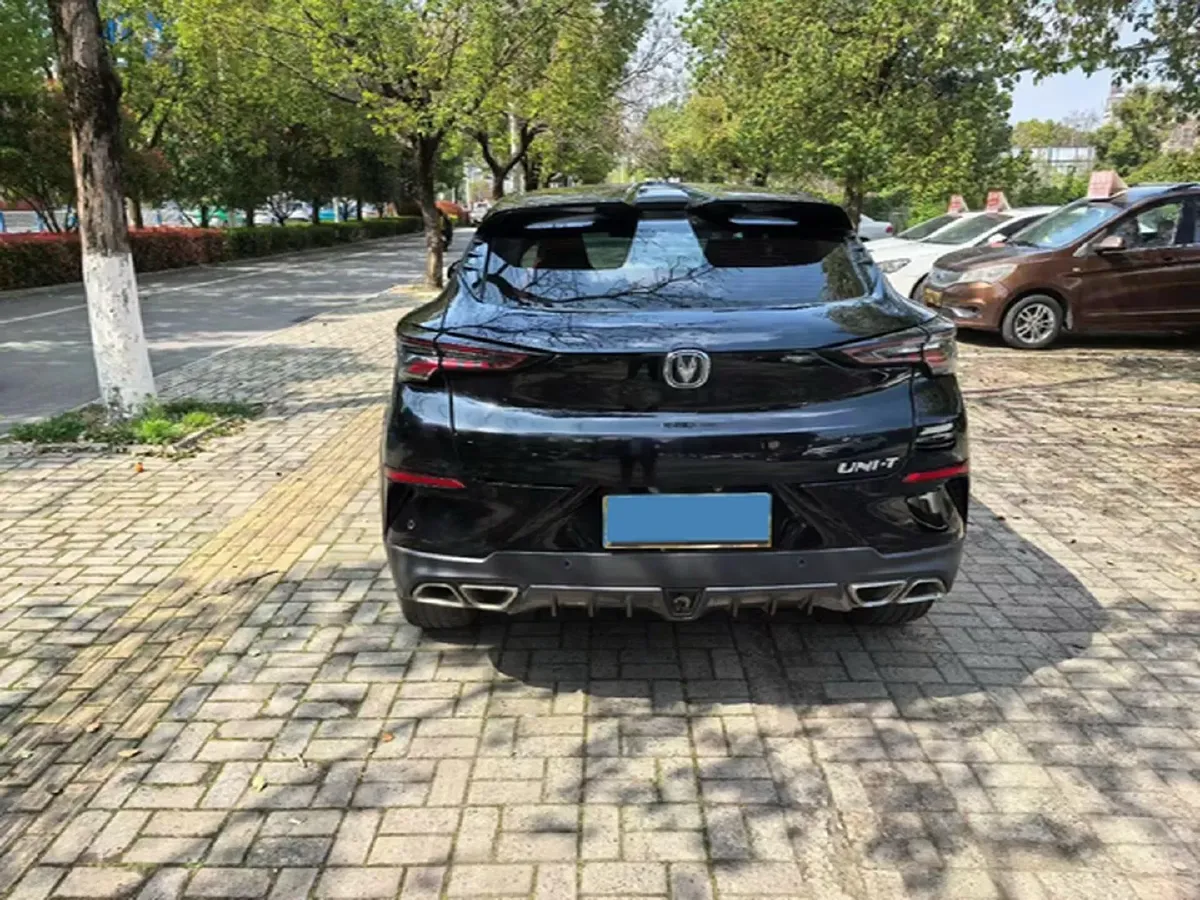 2020 ChangAn UNI-T 1.5T 180HP L4 7DCT,autocango,china used car exporter,china ev exporter,chinese used car exporter,chinese used ev exporter