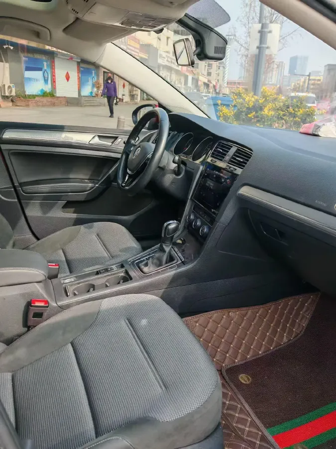 2020 Volkswagen Golf 1.4T 150HP L4 7DCT,autocango,china used car exporter,china ev exporter,chinese used car exporter,chinese used ev exporter