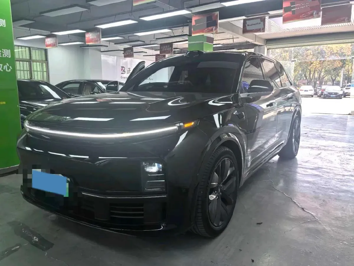2023 Li L7 Range Extended 154HP REEV 40.9KWH,autocango,china used car exporter,china ev exporter,chinese used car exporter,chinese used ev exporter
