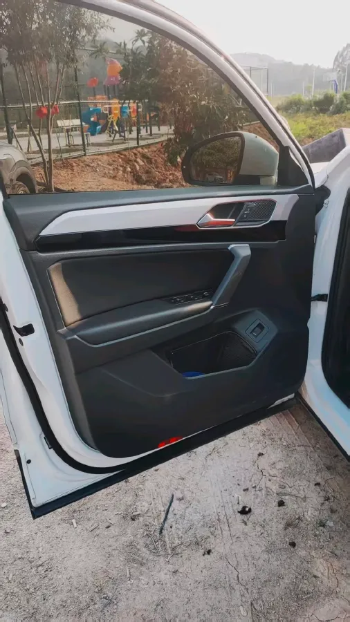 2021 Volkswagen Tayron 2.0T 186HP L4 7DCT,autocango,china used car exporter,china ev exporter,chinese used car exporter,chinese used ev exporter