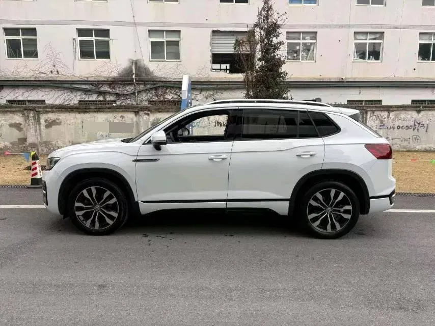 2021 Volkswagen Tayron 2.0T 220HP L4 7DCT,autocango,china used car exporter,china ev exporter,chinese used car exporter,chinese used ev exporter