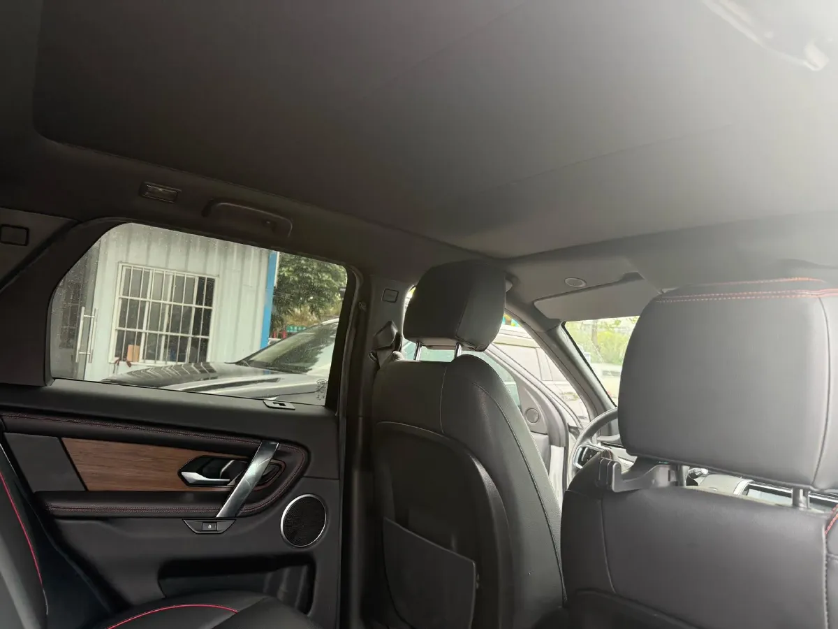 2022 Land Rover Discovery Sport 1.5T 200HP L3 8AT PHEV,autocango,china used car exporter,china ev exporter,chinese used car exporter,chinese used ev exporter