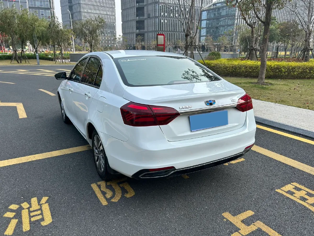 2018 Geely Emgrand 1.5L 109HP L4 5MT,autocango,china used car exporter,china ev exporter,chinese used car exporter,chinese used ev exporter