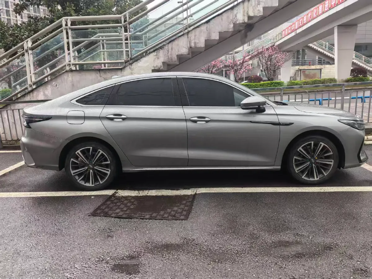 2022 Chery Arrizo 8 1.6T 197HP L4 7DCT,autocango,china used car exporter,china ev exporter,chinese used car exporter,chinese used ev exporter