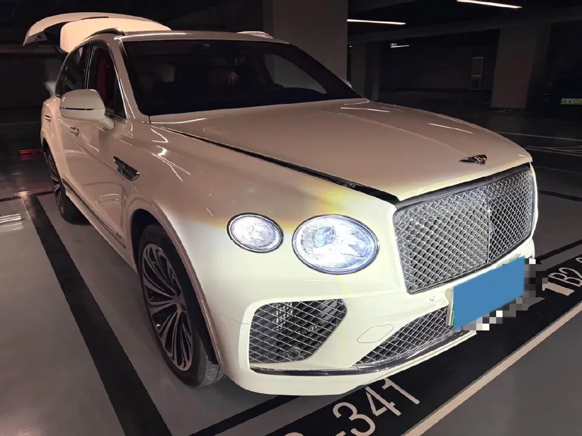 2021 Bentley Bentayga 3.0T 340HP V6 8AT PHEV 17.3KWH,autocango,china used car exporter,china ev exporter,chinese used car exporter,chinese used ev exporter