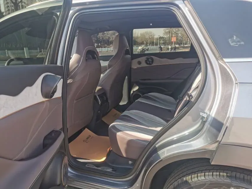 2024 BYD Frigate 07 1.5T 139HP L4 E-CVT PHEV 18.3KWH,autocango,china used car exporter,china ev exporter,chinese used car exporter,chinese used ev exporter