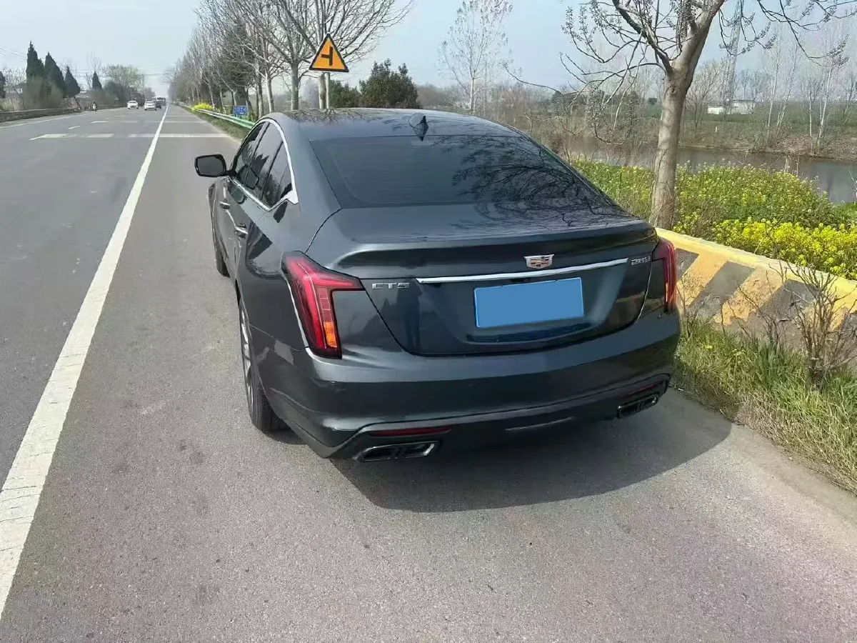 2021 Cadillac CT5 2.0T 237HP L4 10AT,autocango,china used car exporter,china ev exporter,chinese used car exporter,chinese used ev exporter
