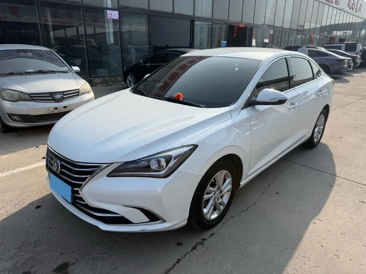2019 ChangAn Eado 1.6L 128HP L4 5MT,autocango,china used car exporter,china ev exporter,chinese used car exporter,chinese used ev exporter