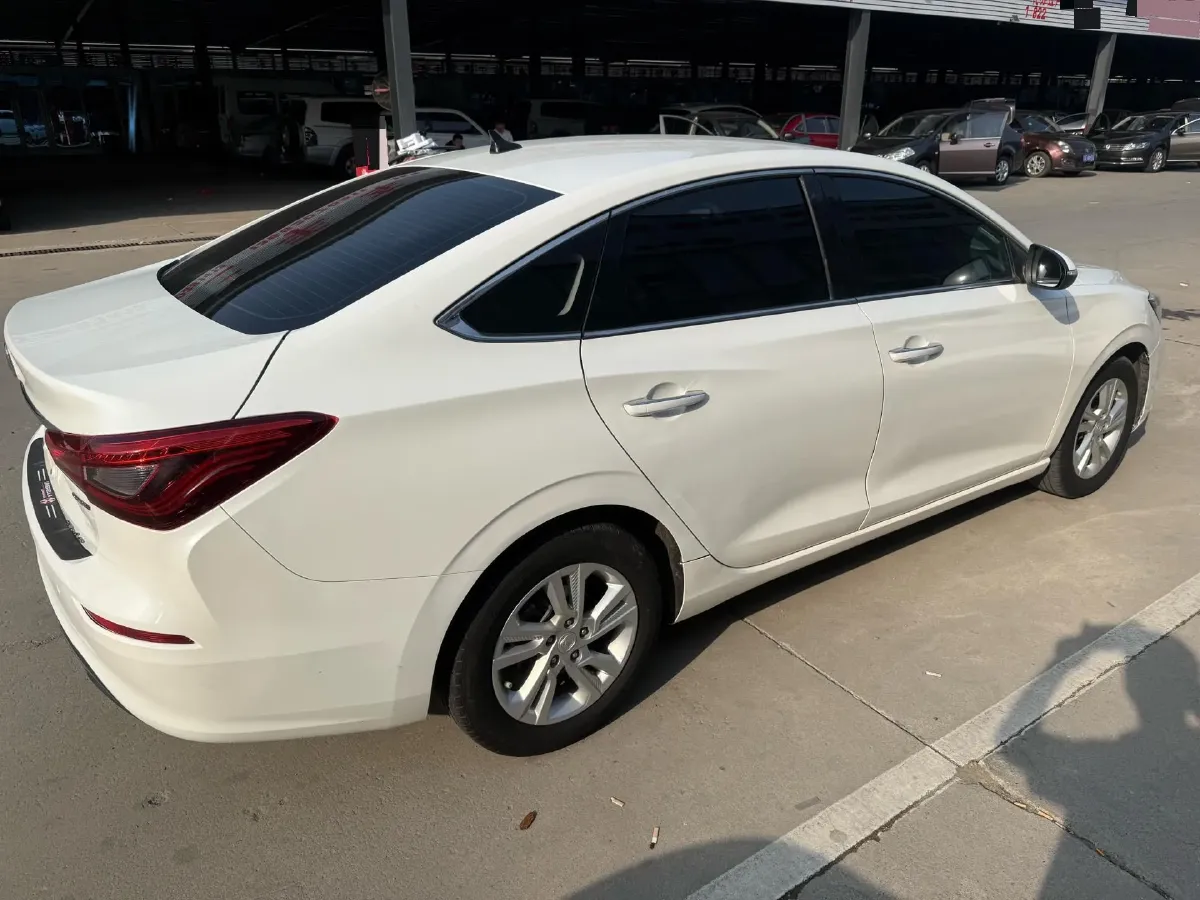 2019 ChangAn Eado 1.6L 128HP L4 5MT,autocango,china used car exporter,china ev exporter,chinese used car exporter,chinese used ev exporter