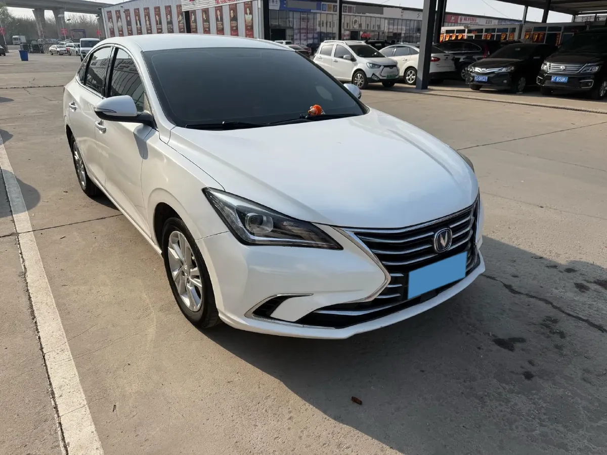 2019 ChangAn Eado 1.6L 128HP L4 5MT,autocango,china used car exporter,china ev exporter,chinese used car exporter,chinese used ev exporter
