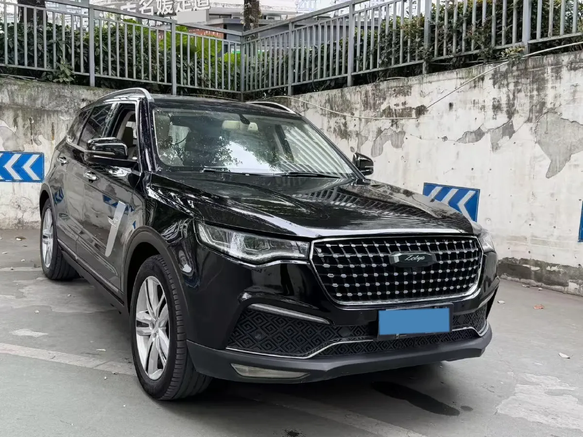 2017 Zotye T700 1.8T 177HP L4 6DCT,autocango,china used car exporter,china ev exporter,chinese used car exporter,chinese used ev exporter
