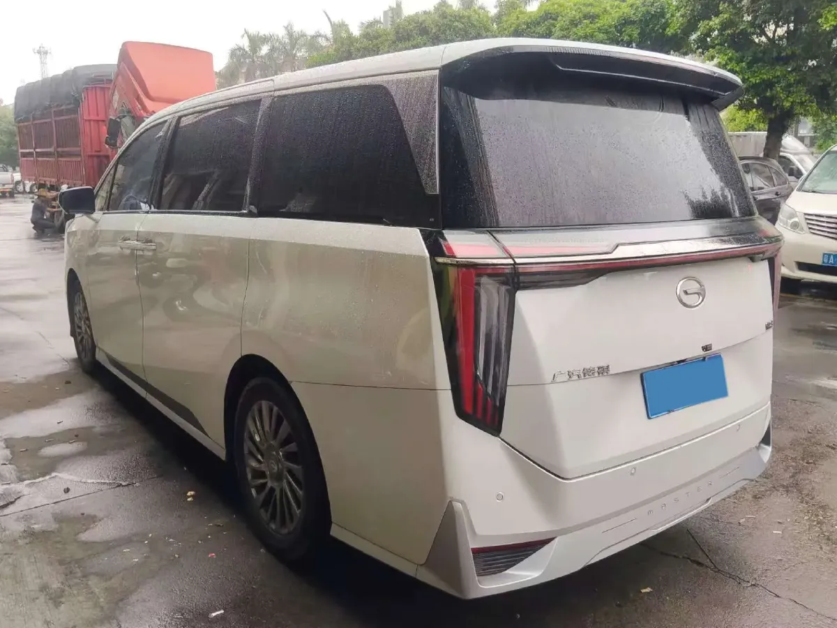 2023 GAC Trumpchi M8 2.0T 252HP L4 8AT,autocango,china used car exporter,china ev exporter,chinese used car exporter,chinese used ev exporter