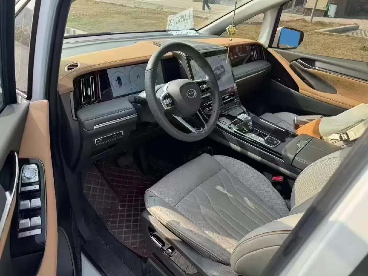 2024 GAC Trumpchi M8 2.0T 252HP L4 8AT,autocango,china used car exporter,china ev exporter,chinese used car exporter,chinese used ev exporter