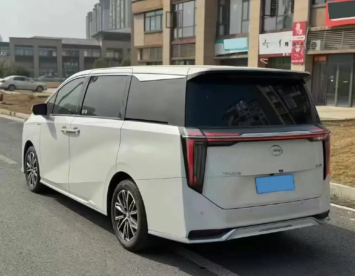 2024 GAC Trumpchi M8 2.0T 252HP L4 8AT,autocango,china used car exporter,china ev exporter,chinese used car exporter,chinese used ev exporter