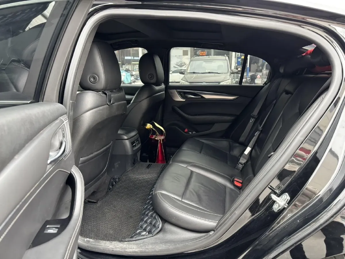 2021 Cadillac CT5 2.0T 237HP L4 10AT,autocango,china used car exporter,china ev exporter,chinese used car exporter,chinese used ev exporter