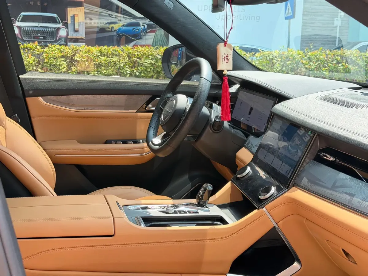 2023 LYNK&CO 09 EM-P 2.0T 254HP L4 3DHT PHEV 40.1KWH,autocango,china used car exporter,china ev exporter,chinese used car exporter,chinese used ev exporter