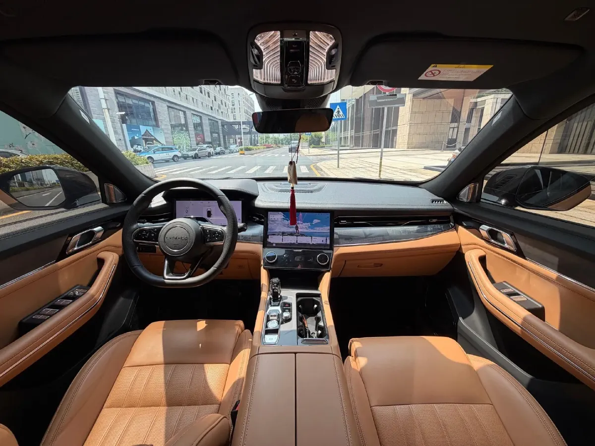 2023 LYNK&CO 09 EM-P 2.0T 254HP L4 3DHT PHEV 40.1KWH,autocango,china used car exporter,china ev exporter,chinese used car exporter,chinese used ev exporter