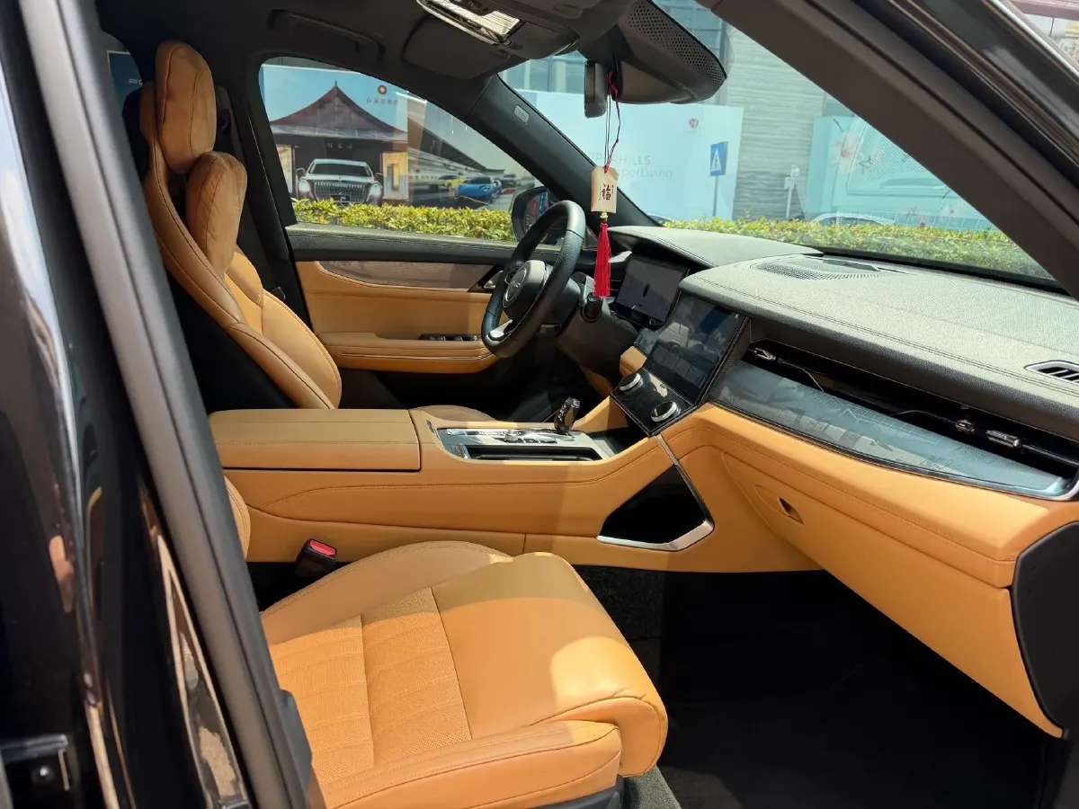 2023 LYNK&CO 09 EM-P 2.0T 254HP L4 3DHT PHEV 40.1KWH,autocango,china used car exporter,china ev exporter,chinese used car exporter,chinese used ev exporter