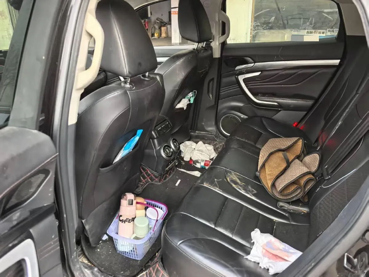 2017 WEY VV7 2.0T 234HP L4 7DCT,autocango,china used car exporter,china ev exporter,chinese used car exporter,chinese used ev exporter