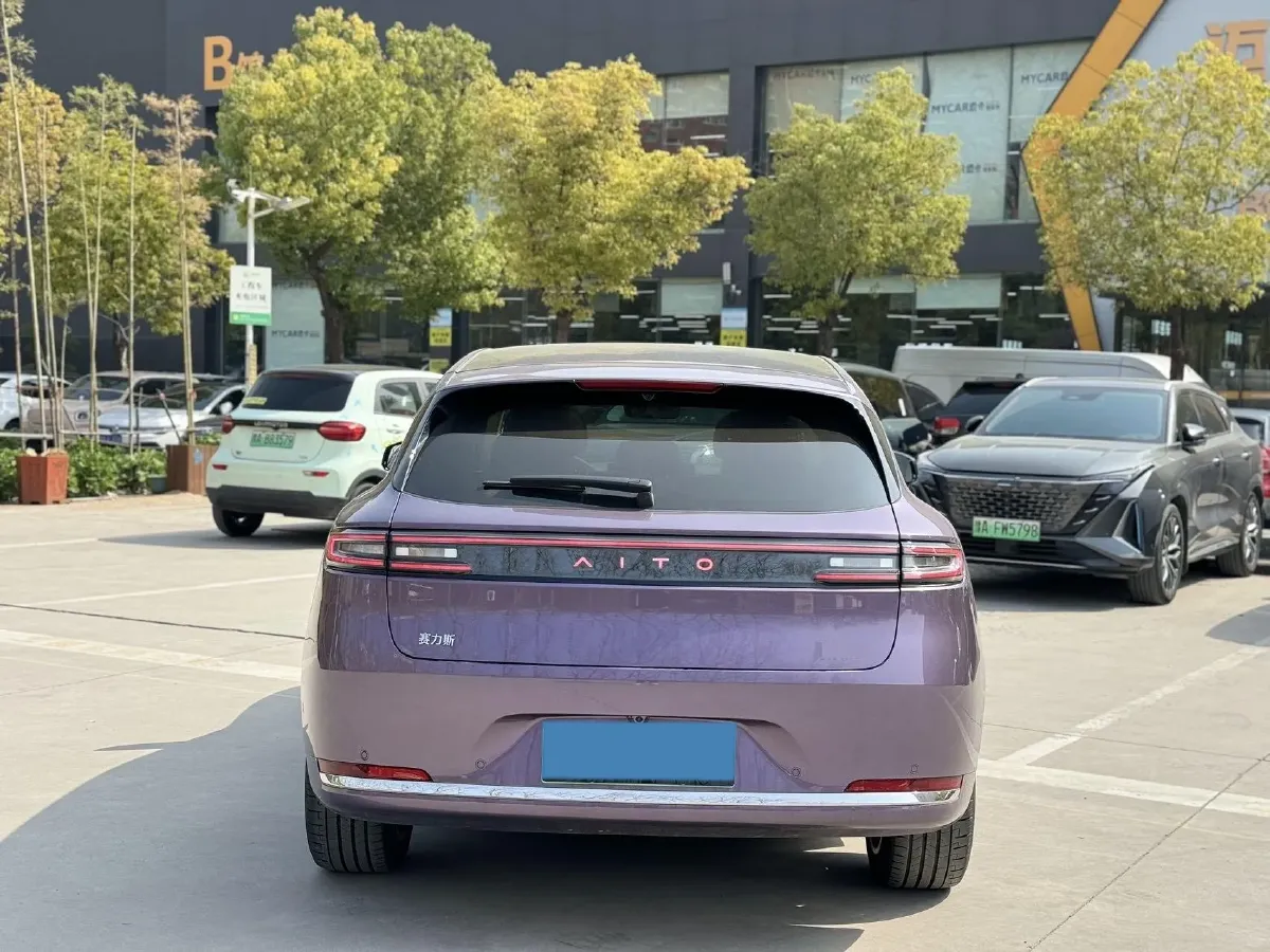 2025 AITO AITO M5 1.5T 152HP L4 REEV 42KWH,autocango,china used car exporter,china ev exporter,chinese used car exporter,chinese used ev exporter