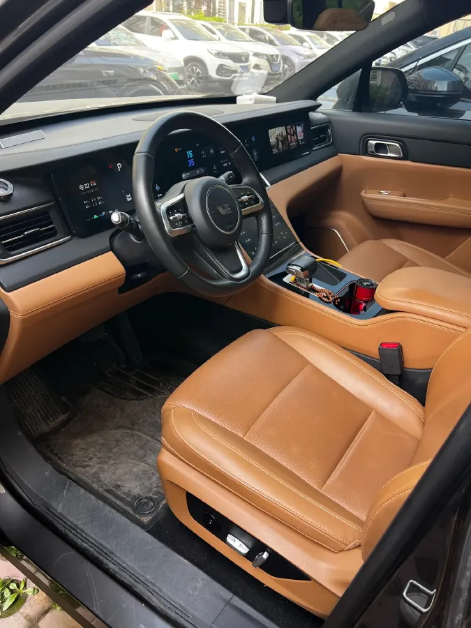 2021 Li ONE Range Extended 131HP REEV 40.5KWH,autocango,china used car exporter,china ev exporter,chinese used car exporter,chinese used ev exporter