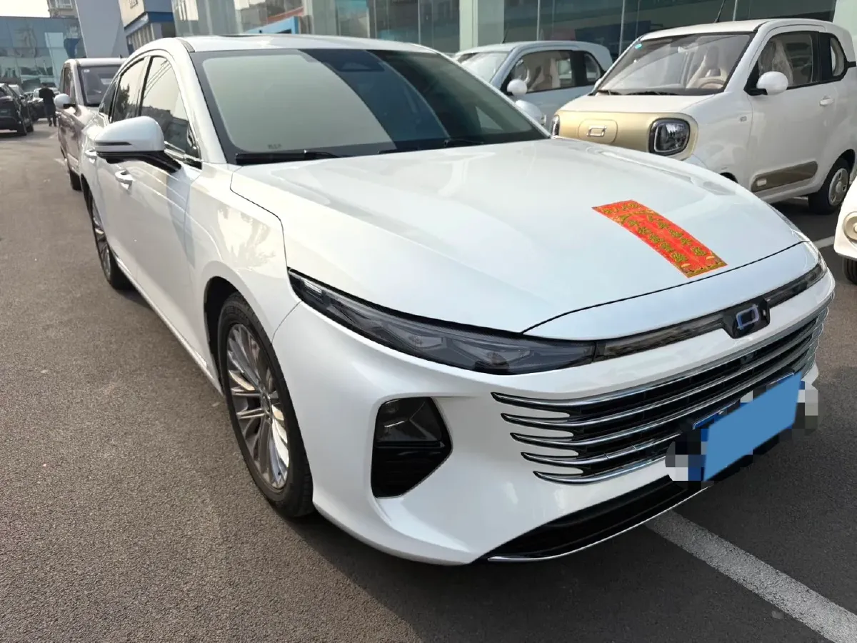 2024 Bestune B70 2.0T 224HP L4 6AT,autocango,china used car exporter,china ev exporter,chinese used car exporter,chinese used ev exporter