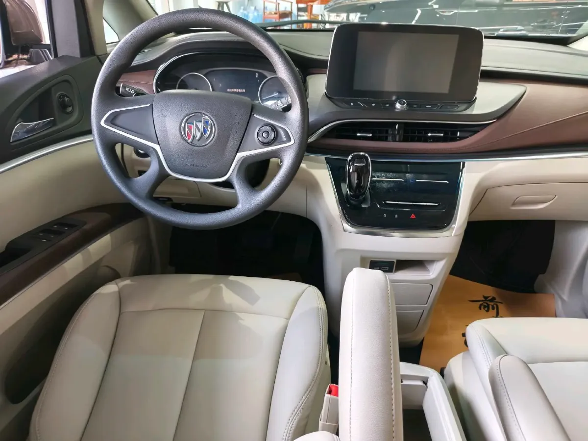 2022 Buick GL8 2.0T 237HP L4 9AT,autocango,china used car exporter,china ev exporter,chinese used car exporter,chinese used ev exporter