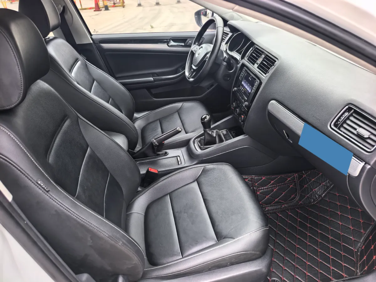 2018 KingLong KaiTe 2.3T 110HP L4 5MT,autocango,china used car exporter,china ev exporter,chinese used car exporter,chinese used ev exporter