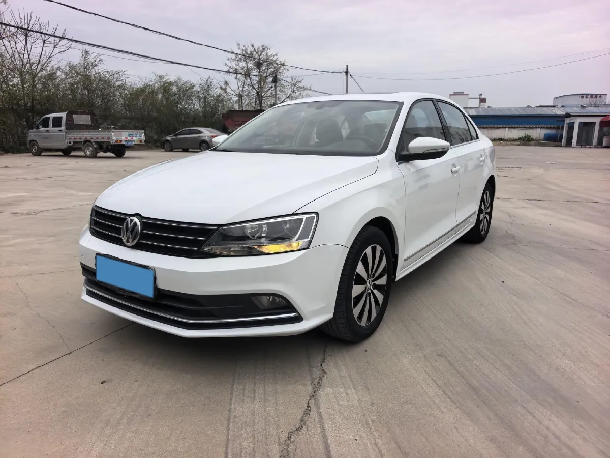 2018 KingLong KaiTe 2.3T 110HP L4 5MT,autocango,china used car exporter,china ev exporter,chinese used car exporter,chinese used ev exporter