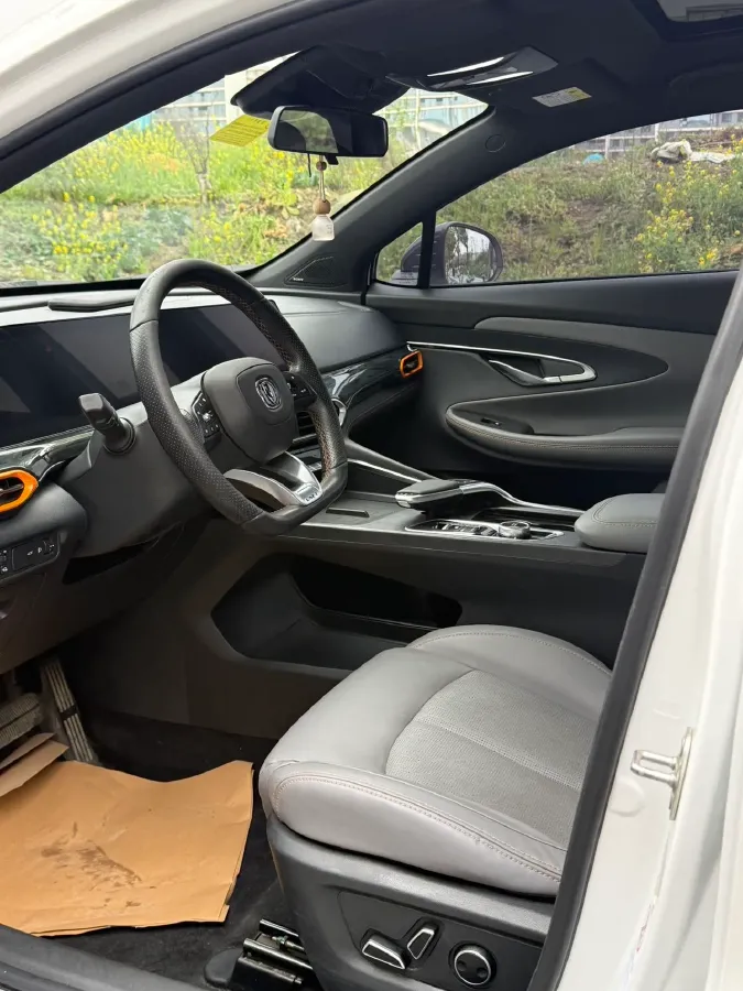 2022 ChangAn UNI-T 1.5T 188HP L4 7DCT,autocango,china used car exporter,china ev exporter,chinese used car exporter,chinese used ev exporter