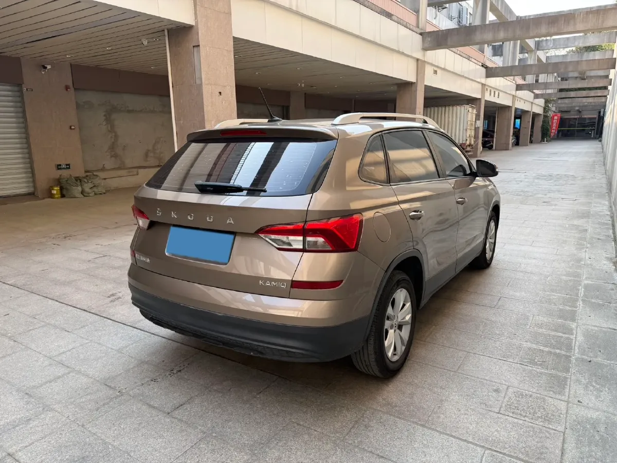 2021 Skoda Kamiq 1.5L 112HP L4 6AT,autocango,china used car exporter,china ev exporter,chinese used car exporter,chinese used ev exporter