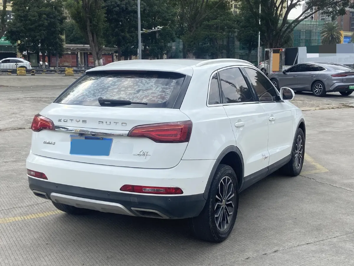 2017 Zotye SR7 1.5T 150HP L4 CVT,autocango,china used car exporter,china ev exporter,chinese used car exporter,chinese used ev exporter