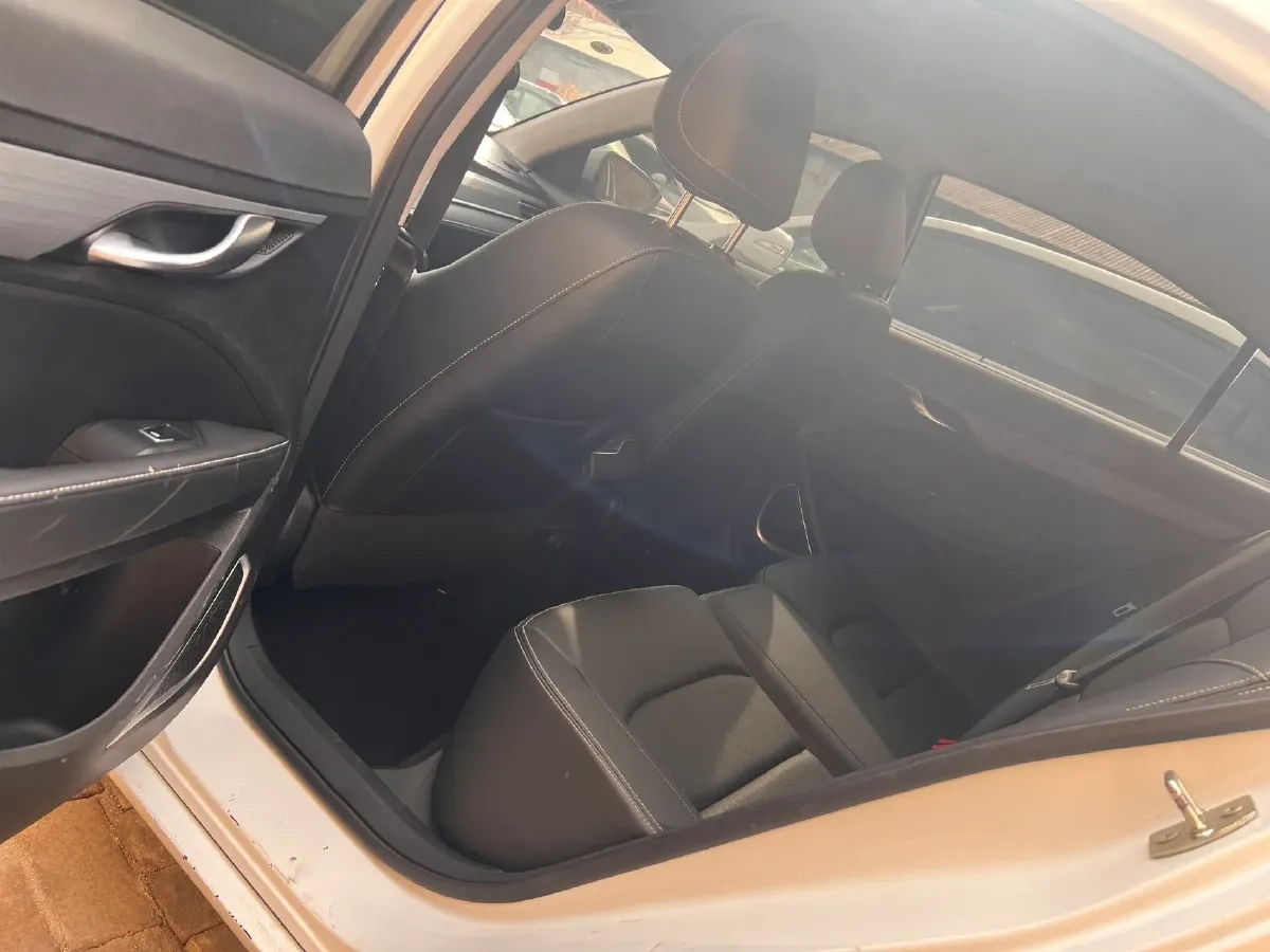 2021 Geely Emgrand 1.5L 109HP L4 CVT,autocango,china used car exporter,china ev exporter,chinese used car exporter,chinese used ev exporter