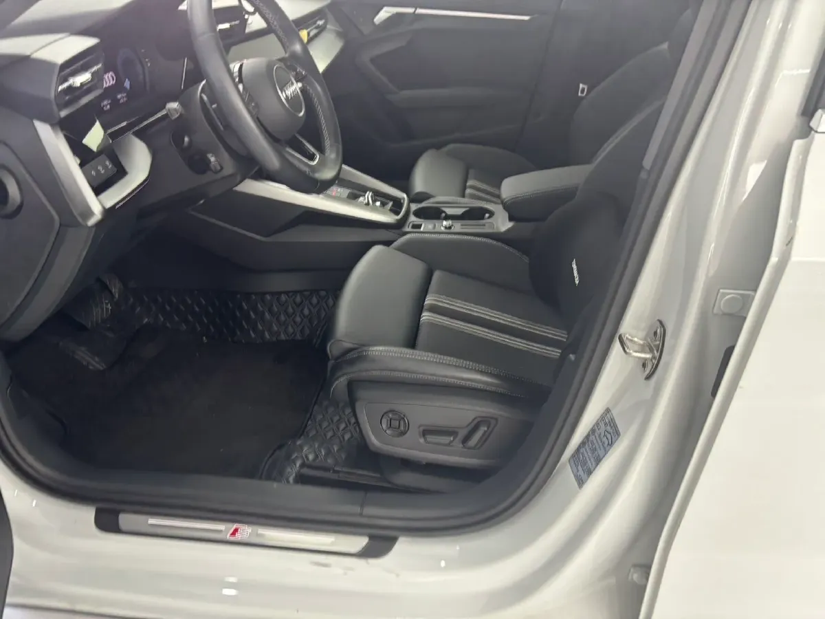 2024 Audi A3 1.4T 150HP L4 7DCT,autocango,china used car exporter,china ev exporter,chinese used car exporter,chinese used ev exporter