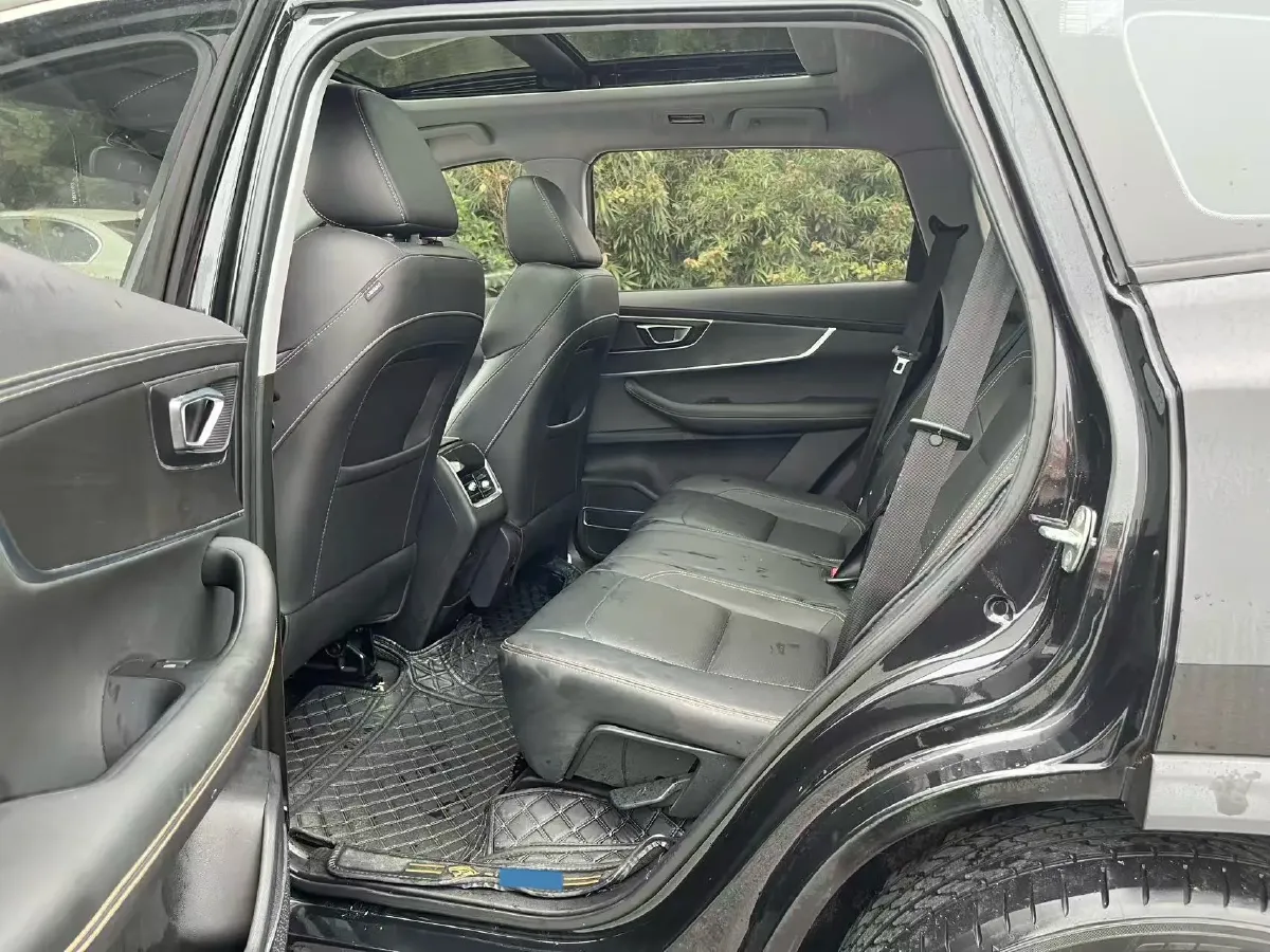 2019 Chery Tiggo 8 1.6T 197HP L4 7DCT,autocango,china used car exporter,china ev exporter,chinese used car exporter,chinese used ev exporter