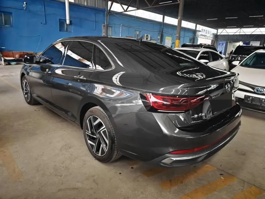 2025 Volkswagen Sagitar 1.5T 160HP L4 7DCT,autocango,china used car exporter,china ev exporter,chinese used car exporter,chinese used ev exporter