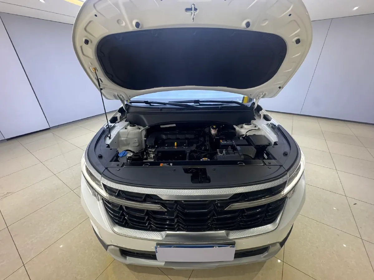 2023 Kia Seltos 1.5L 115HP L4 CVT,autocango,china used car exporter,china ev exporter,chinese used car exporter,chinese used ev exporter