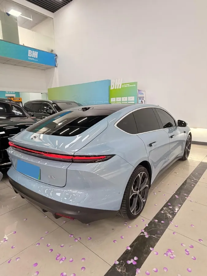 2024 NIO ET5 BEV 75KWH,autocango,china used car exporter,china ev exporter,chinese used car exporter,chinese used ev exporter