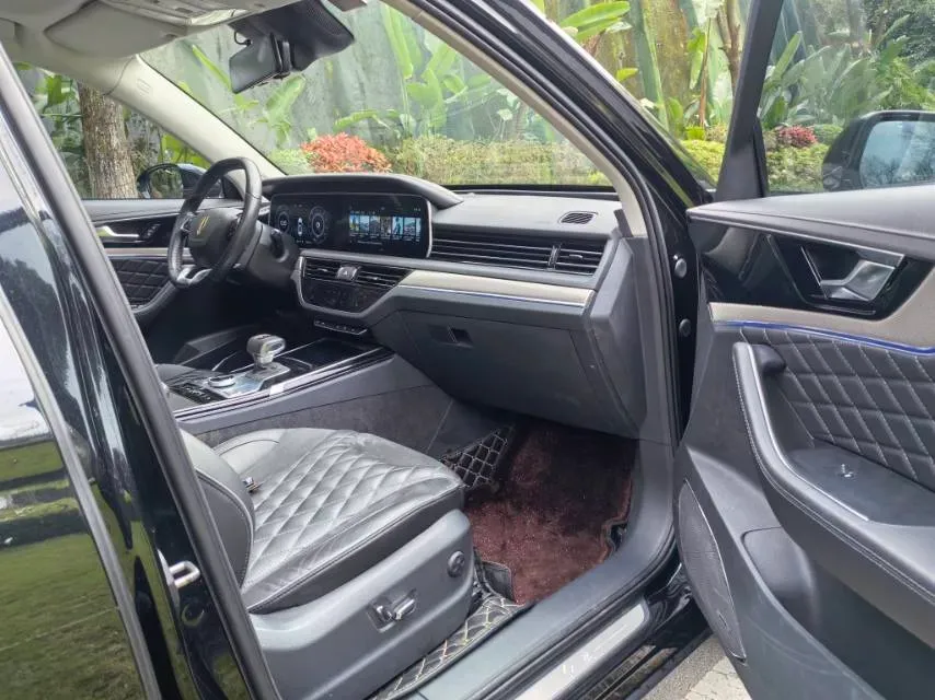 2019 HongQi HS5 2.0T 224HP L4 6AT,autocango,china used car exporter,china ev exporter,chinese used car exporter,chinese used ev exporter