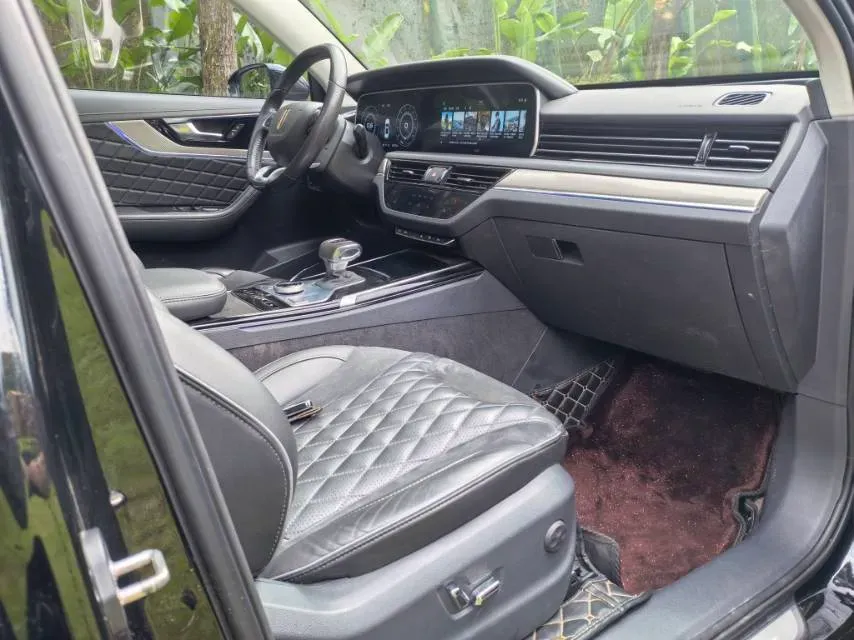 2019 HongQi HS5 2.0T 224HP L4 6AT,autocango,china used car exporter,china ev exporter,chinese used car exporter,chinese used ev exporter