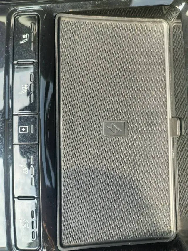 2019 HongQi HS5 2.0T 224HP L4 6AT,autocango,china used car exporter,china ev exporter,chinese used car exporter,chinese used ev exporter