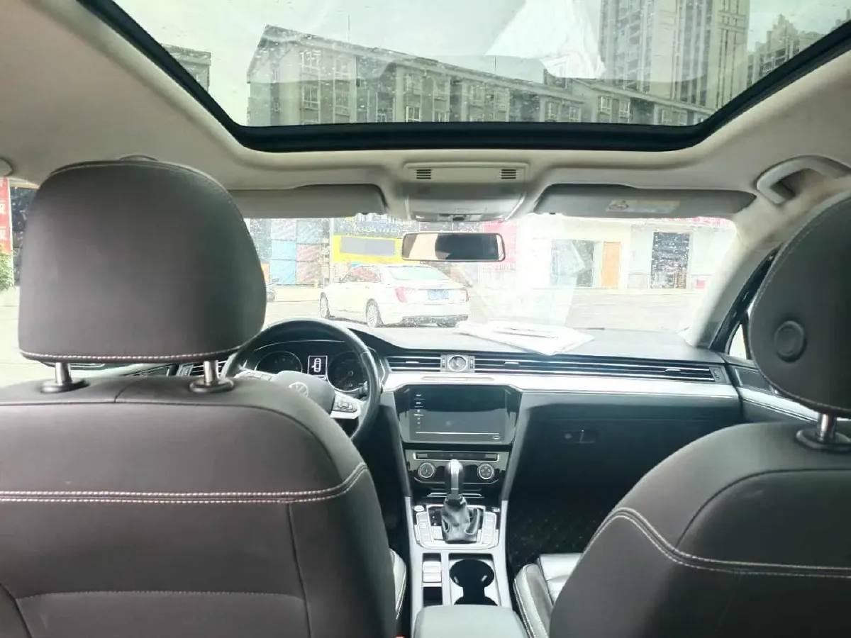 2020 Volkswagen Magotan 1.4T 150HP L4 7DCT,autocango,china used car exporter,china ev exporter,chinese used car exporter,chinese used ev exporter