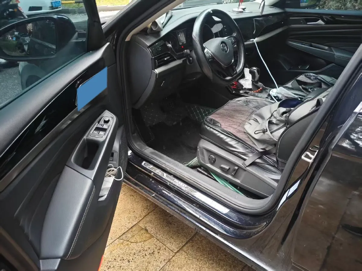 2019 Skoda Kodiak 2.0T 186HP L4 7DCT,autocango,china used car exporter,china ev exporter,chinese used car exporter,chinese used ev exporter