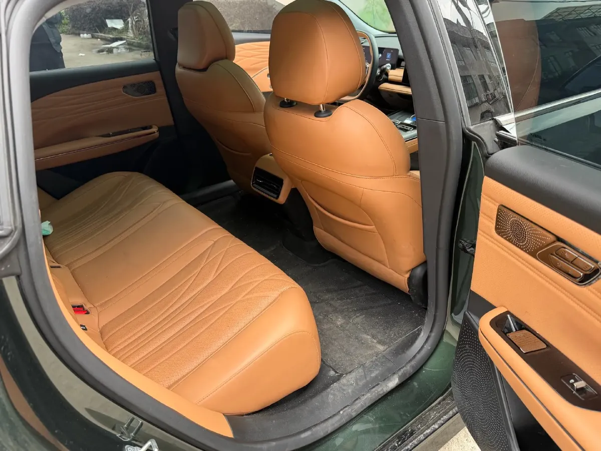 2025 Geely Galaxy Starshine 8 1.5L 112HP L4 1DHT PHEV,autocango,china used car exporter,china ev exporter,chinese used car exporter,chinese used ev exporter