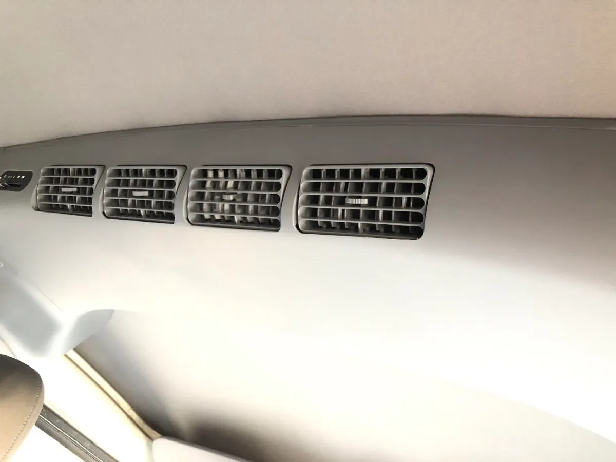 2026 Yuejin FuXing S 1.8L 133HP L4 5MT,autocango,china used car exporter,china ev exporter,chinese used car exporter,chinese used ev exporter