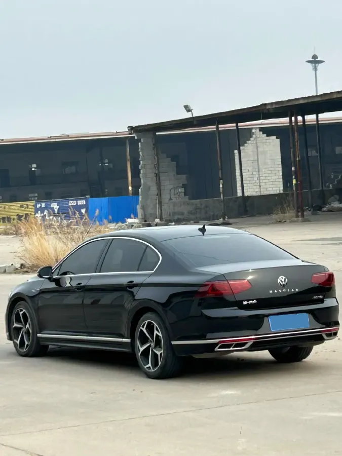 2023 Volkswagen Magotan 2.0T 186HP L4 7DCT,autocango,china used car exporter,china ev exporter,chinese used car exporter,chinese used ev exporter