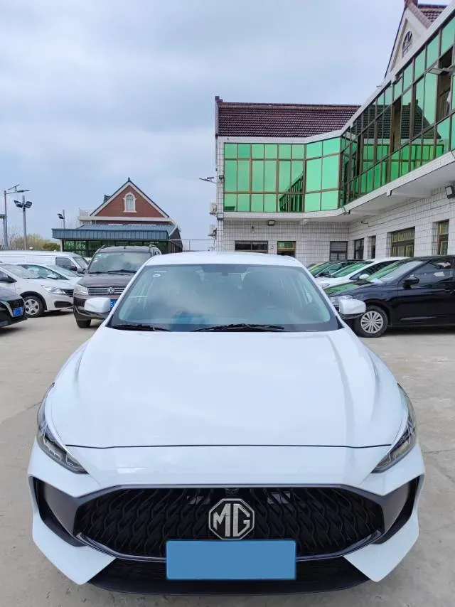 2023 MG 5 1.5L 129HP L4 5MT,autocango,china used car exporter,china ev exporter,chinese used car exporter,chinese used ev exporter