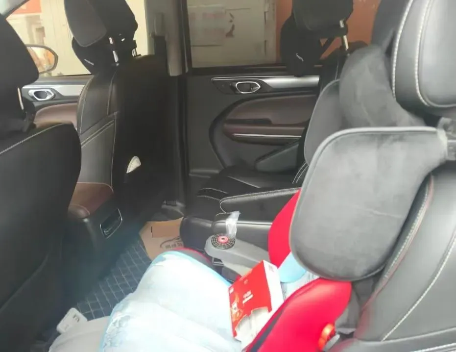 2023 GAC Trumpchi M6 1.5T 177HP L4 7DCT,autocango,china used car exporter,china ev exporter,chinese used car exporter,chinese used ev exporter